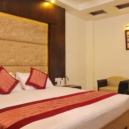 Hotel City Height - Delhi Ncr Id Not Accepted New Delhi Buitenkant foto