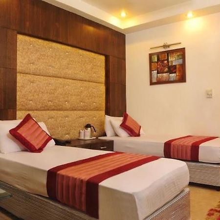 Hotel City Height - Delhi Ncr Id Not Accepted New Delhi Buitenkant foto